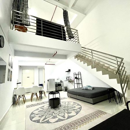 דירות קאג'אנג Minimalist Loft IV @Decentrum מראה חיצוני תמונה