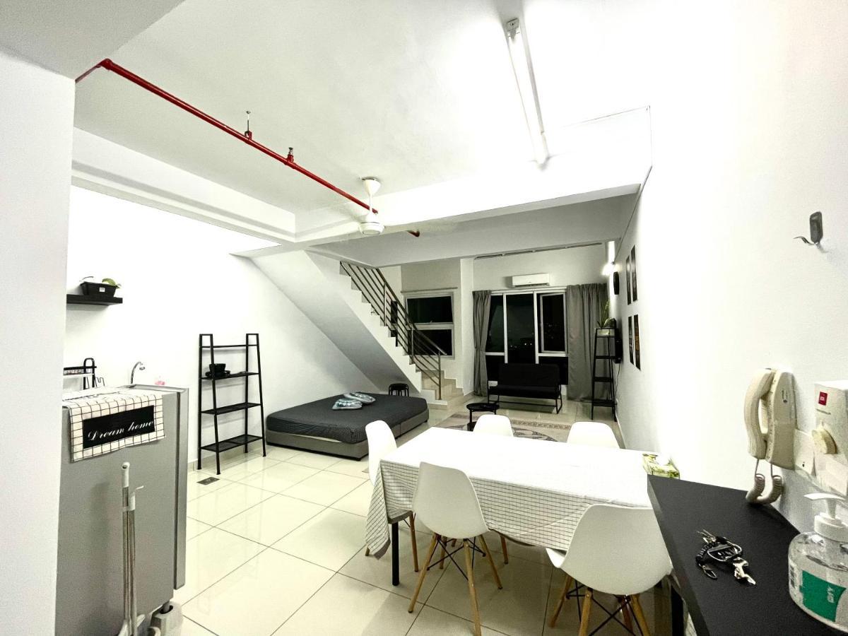 דירות קאג'אנג Minimalist Loft IV @Decentrum מראה חיצוני תמונה